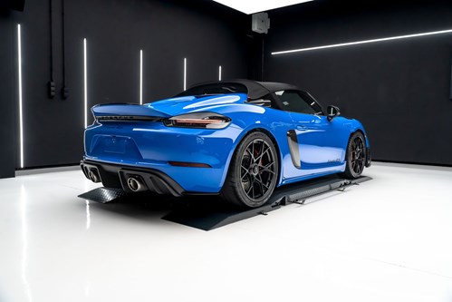 Porsche GT4 RS Shark blue-113