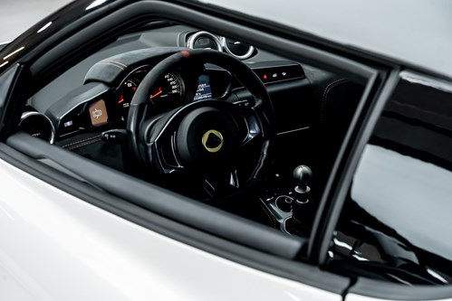 Lotus Evora blanche-155