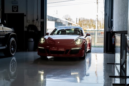 Porsche 911 Carrera GTS Rouge phase 1-66