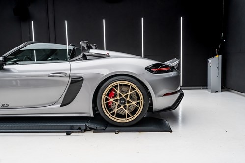 Porsche Spyder RS grise-67