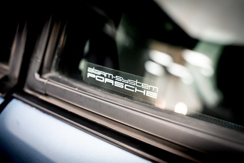 Porsche 930 turbo bleue-68